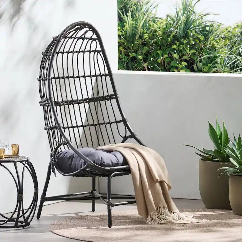 Naclerio Wicker Outdoor Basket Chair with Cushion by Christopher Knight Home