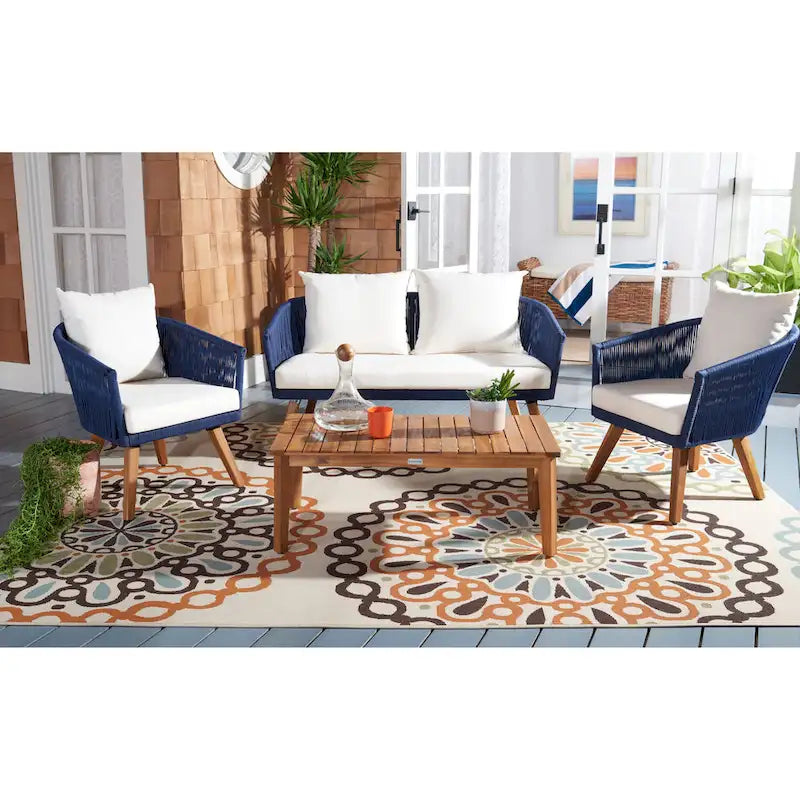 Outdoor Erinka Living