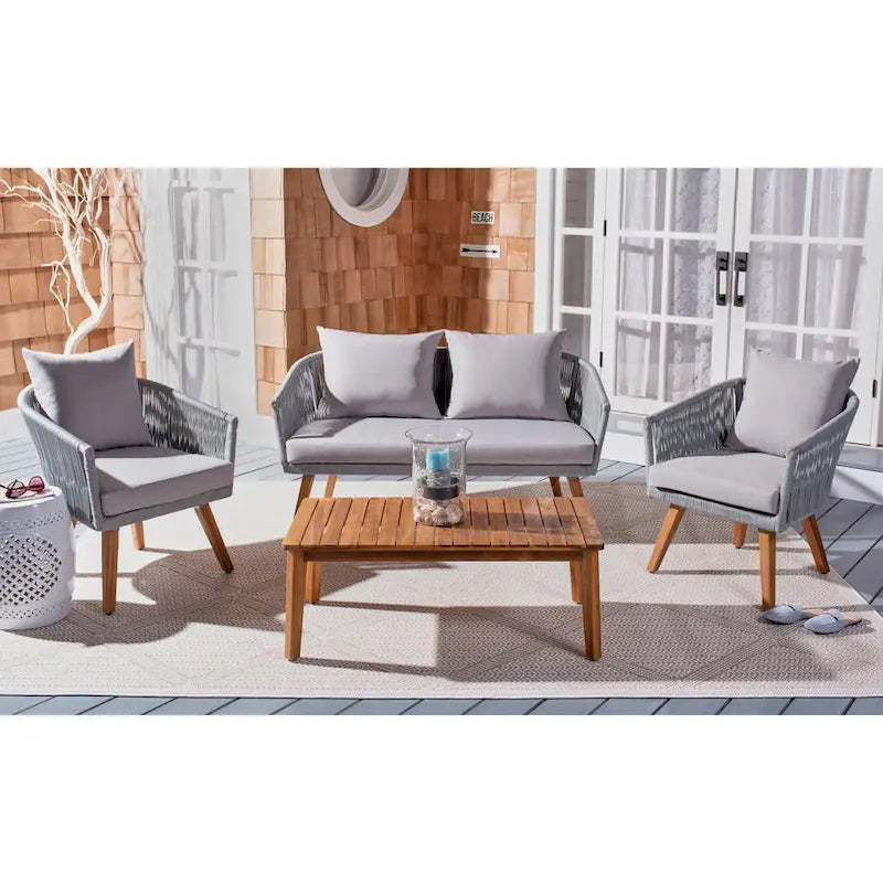 Outdoor Erinka Living