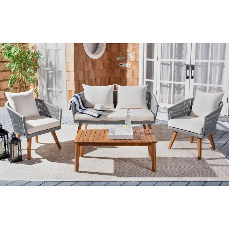 Outdoor Erinka Living
