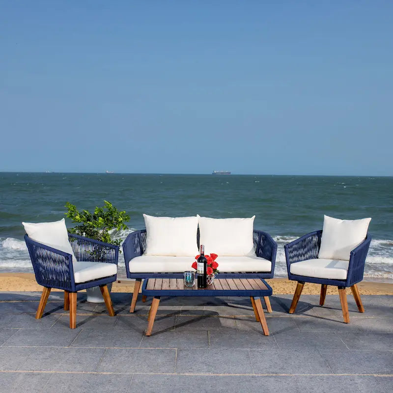 Outdoor Erinka Living