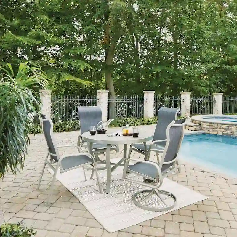 Outdoor Aluminum Dining with Swivel Chairs