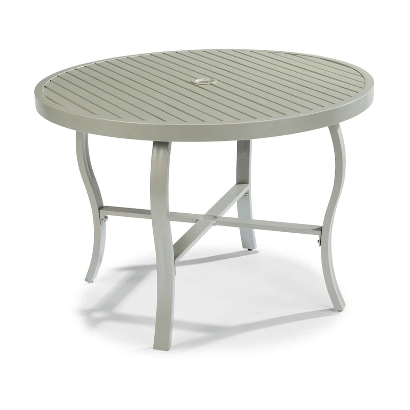 Outdoor Aluminum Dining with Swivel Chairs